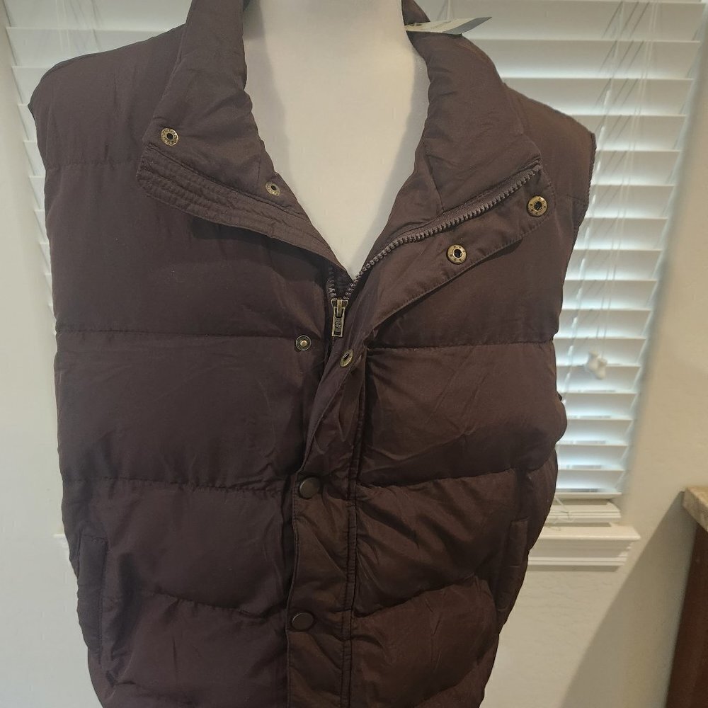 St Johns Bay NWT Brown Puffer Jacket. EXCELLENT CONDITION! Size L